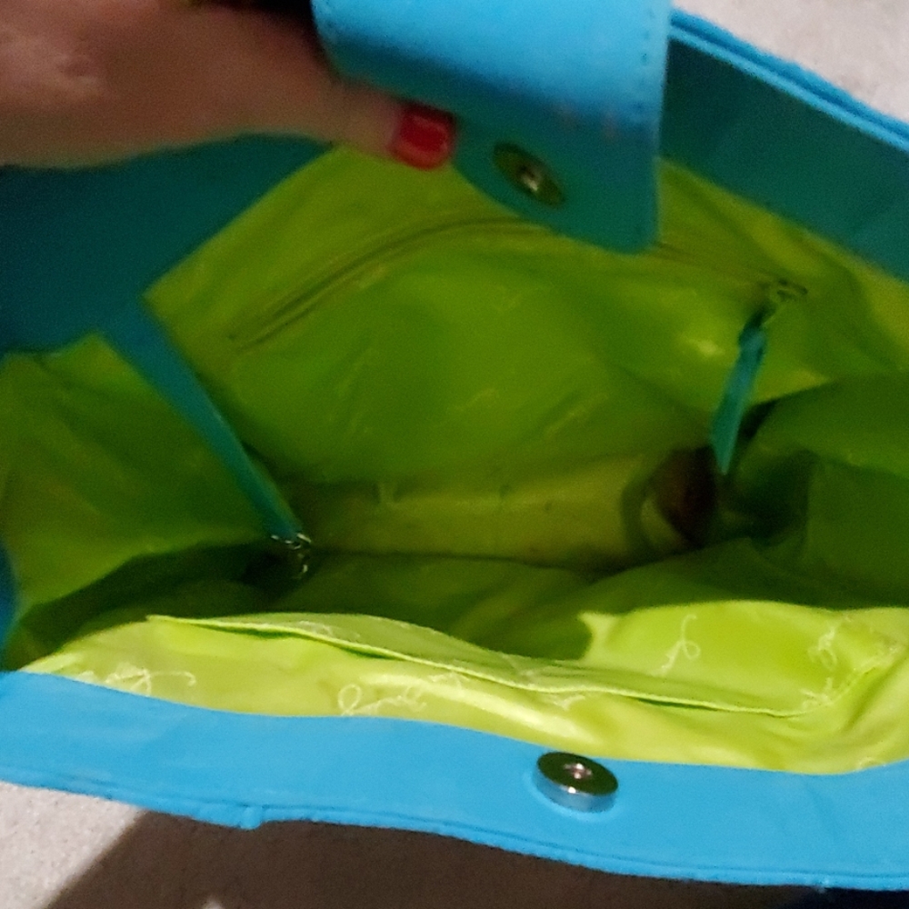 Purse - Picture 3 of 4